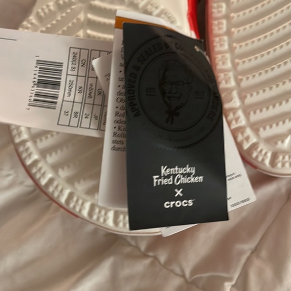 New KFC Crocs - Picture 6 of 10